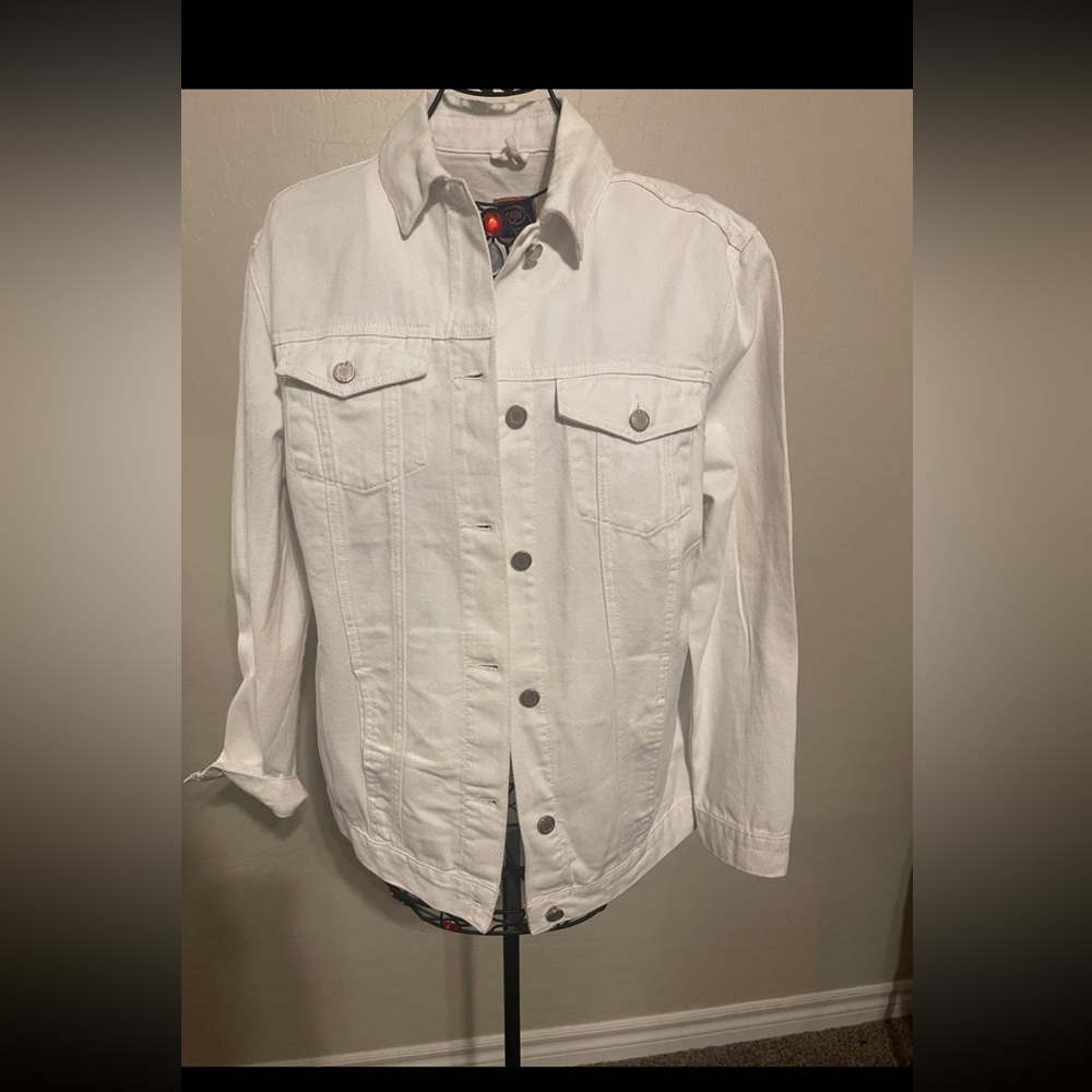 Women’s jean jacket